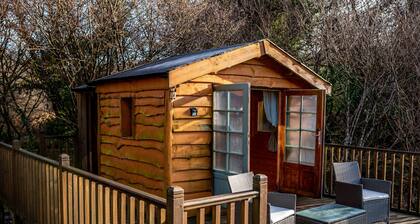 Yeworthy Eco-Treehouse