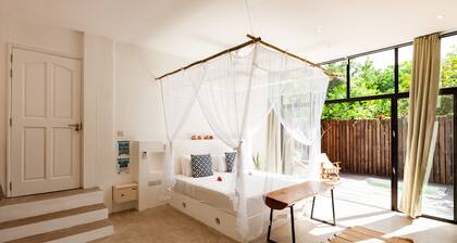 Privater Jacuzzi + Kostenloses WLAN + Außendusche bei La Pointe Beach Huts