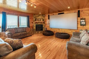 Flat-screen TV, fireplace, video games, Netflix