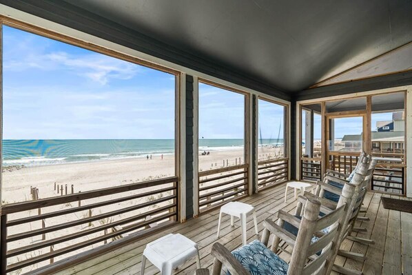 Property grounds - Sunrise to Sunset Oceanfront Home with Creek Dock (Pawleys Island)