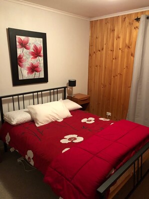 7 室のベッドルーム、アイロン / アイロン台、WiFi (無料)