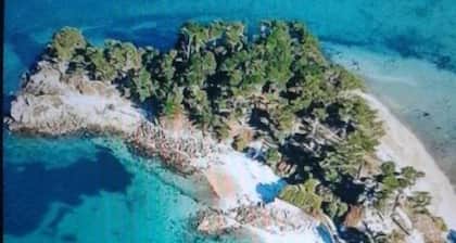 VILLA 260€ 12 People Ideal for large groups (hikers, families, etc.)