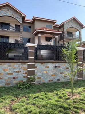 Exterior - The Zett Apartment , East of Legon. (Ayawaso)