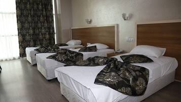 Standard Triple Room | In-room safe, free WiFi, bed sheets