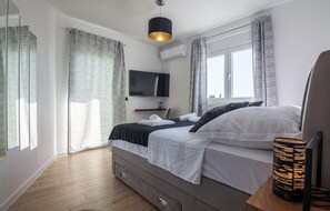 3 makuuhuonetta, vauvan matkasänky, ilmainen Wi-Fi, vuodevaatteet