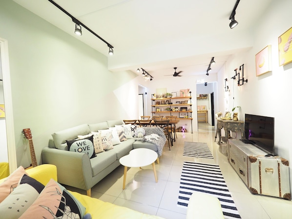 Comfort appartement | Individueel gemeubileerd, reisbedje