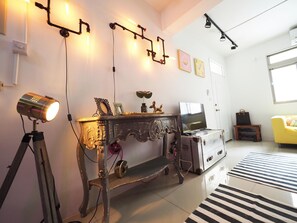 Comfort Apartment | Individually furnished, travel crib - luxury Linguang MRT station (Taipei)