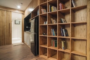 Family Apartment, Balcony | Private kitchen