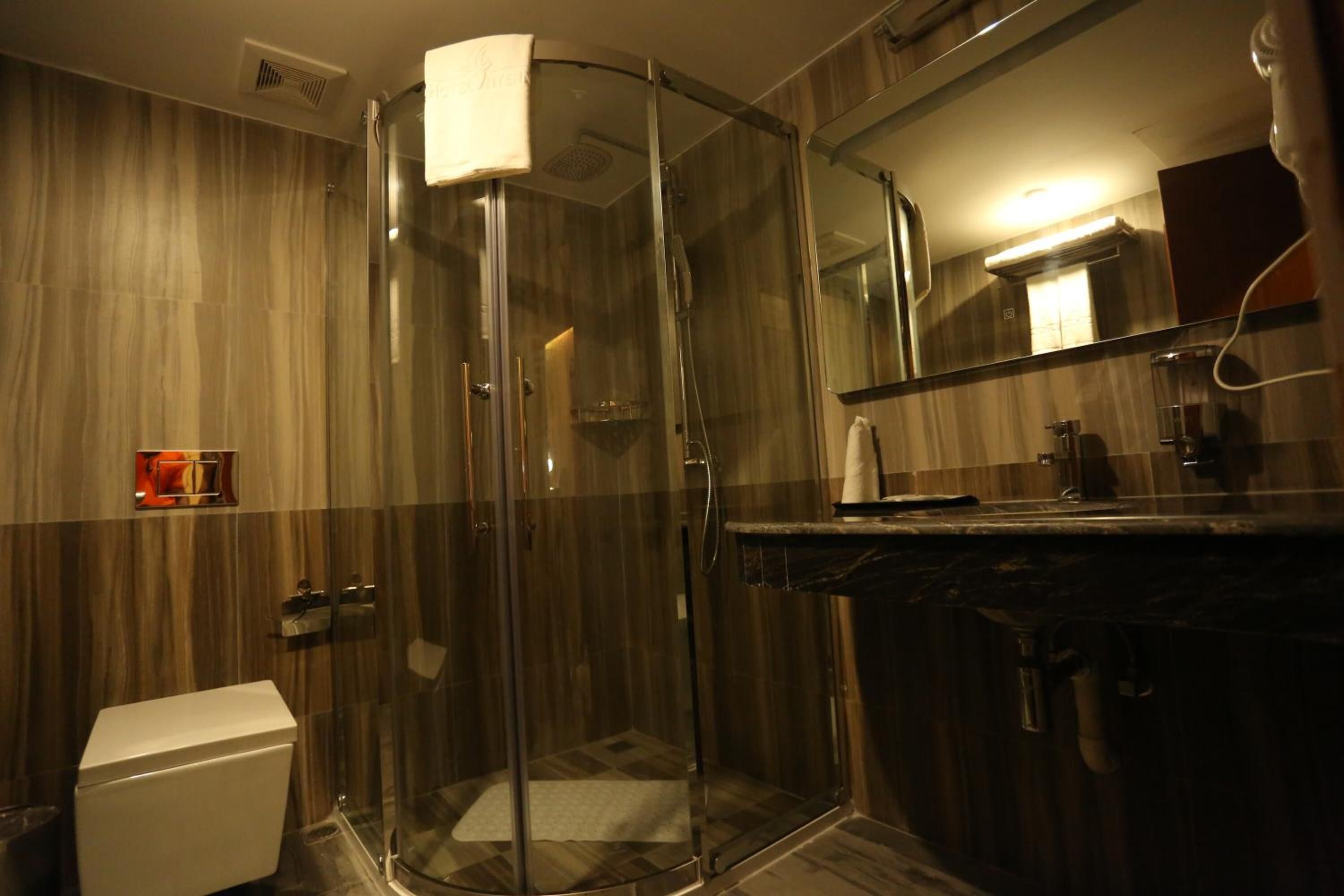 Zabeer Hotel International