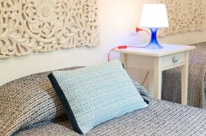 3 bedrooms, WiFi, bed sheets, wheelchair access