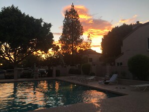 Outdoor pool - Charming Townhouse with pool (Phoenix)