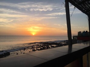 Beach/ocean view