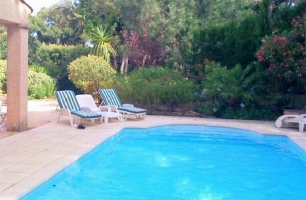 Piscine extérieure