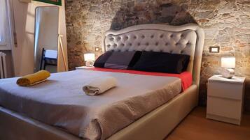 1 chambre, fer et planche Ă repasser, lit parapluie, Wi-Fi gratuit