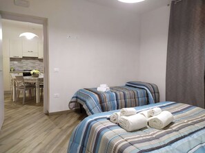 1 bedroom, iron/ironing board, Internet, bed sheets