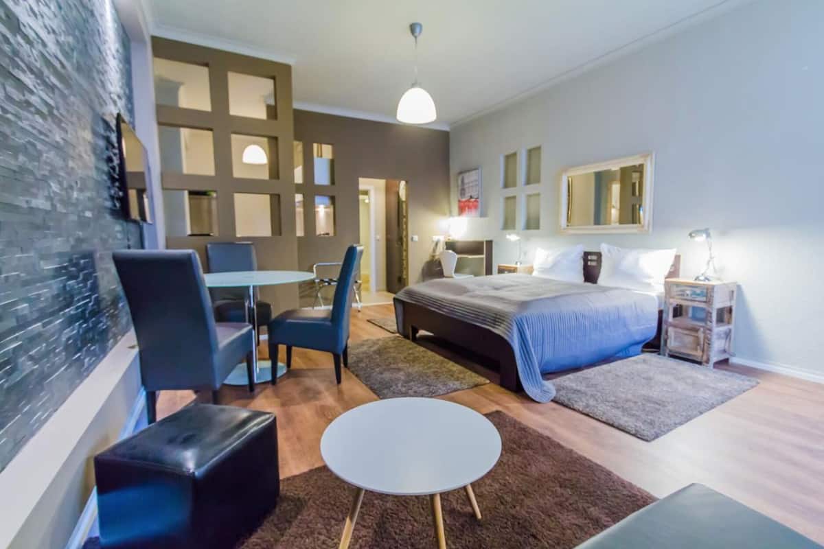 Comfort Studio | Living area