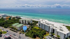 Exterior - *30A Seagrove Highlands Ground Floor Unit- 2 bikes included (Santa Rosa Beach)