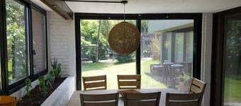 Cerca de la playa. Lugar tranquilo, cocina grande, barbacoa.