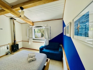 1 chambre, lit parapluie, Wi-Fi, draps fournis