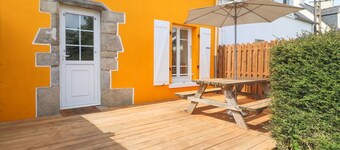 Morgat Fisherman's Cottage with Wi-Fi