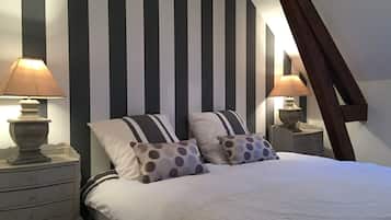 8 bedrooms, iron/ironing board, travel crib, free WiFi