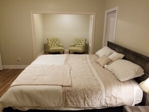 4 dormitorios, tabla de planchar con plancha, wifi y ropa de cama