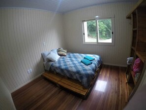 基础客房 | 3 多间卧室、免费 WiFi