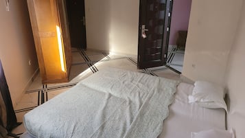 2 habitaciones, ropa de cama de alta calidad y colchones Select Comfort
