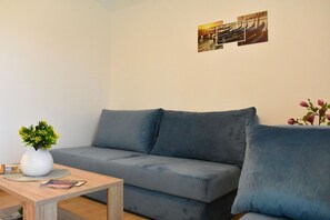 Apartment, 1 Bedroom (1) | Individually decorated, free WiFi - Apartments Aristokrata (Ulcinj)