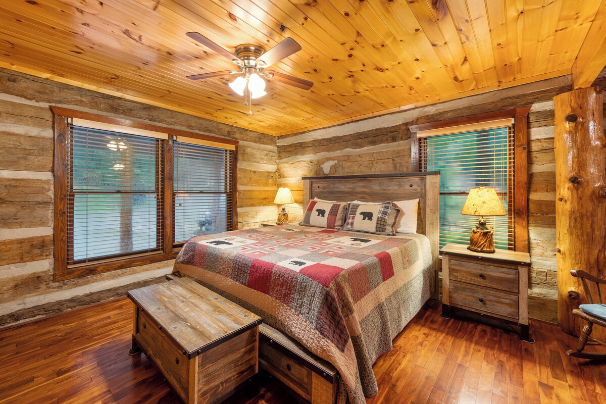 Photo 43 of Charming Log Cabin Escape! 4 King beds, Min to Gatlinburg, Frequent bear visits!