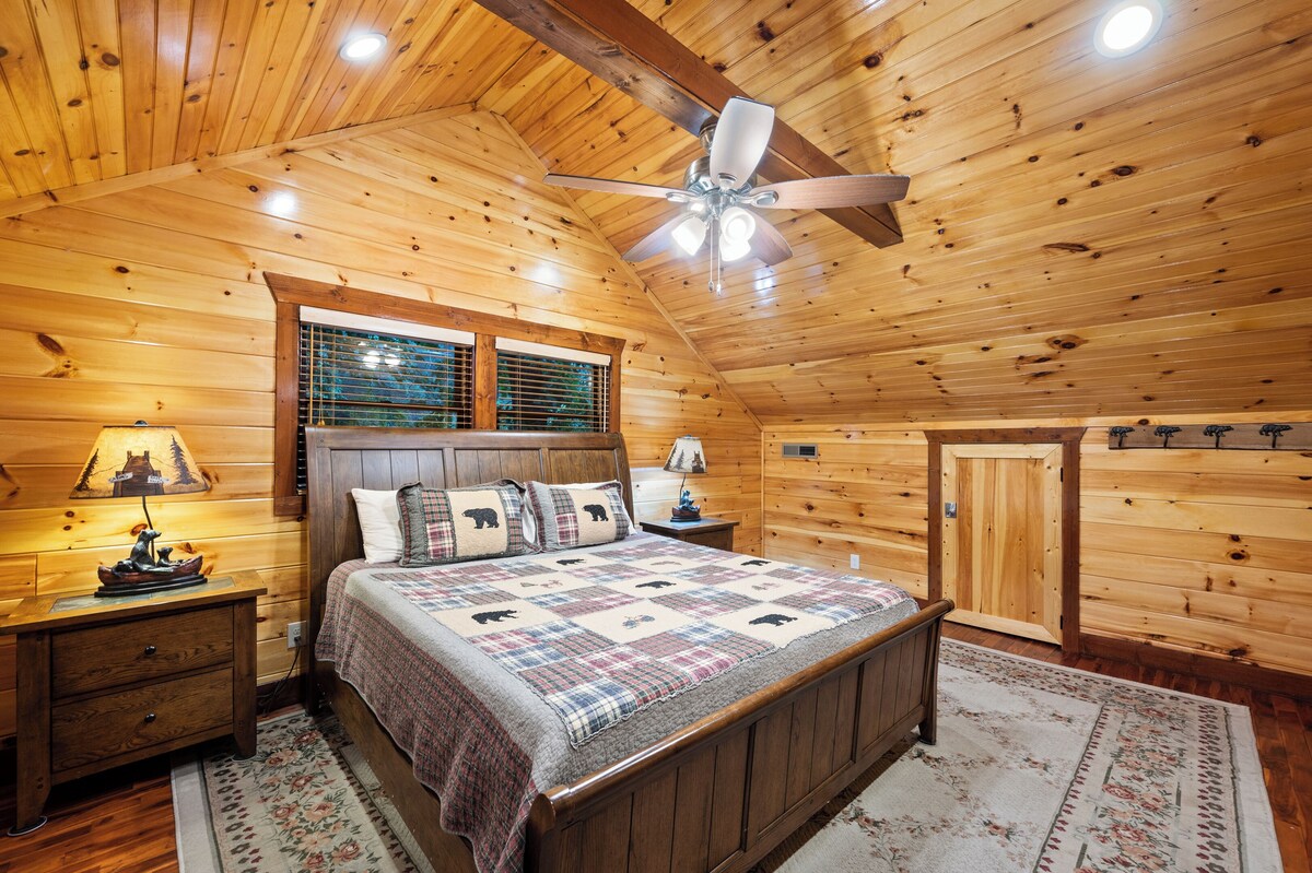 Photo 46 of Charming Log Cabin Escape! 4 King beds, Min to Gatlinburg, Frequent bear visits!
