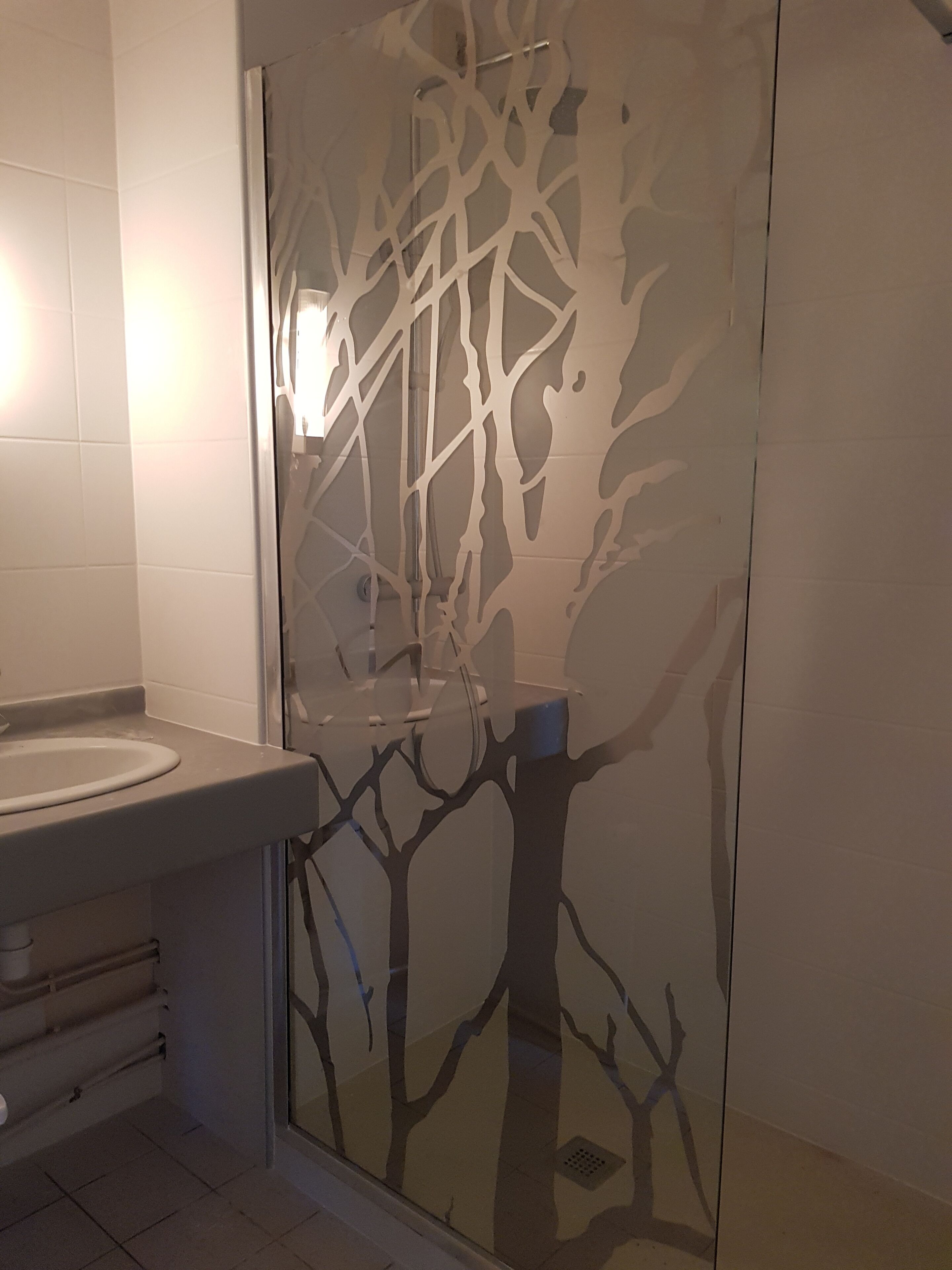 Comfort Double Room | Bathroom shower