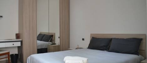 1 Schlafzimmer, WLAN, Bettwäsche