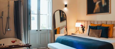 Quarto premium, terraço | Roupas de cama premium, edredons de pluma, camas com colchões pillow-top