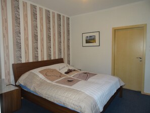 1 室のベッドルーム、アイロン / アイロン台、旅行用ベビーベッド、WiFi