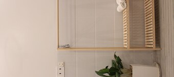 B Home - Where you can feel like home!