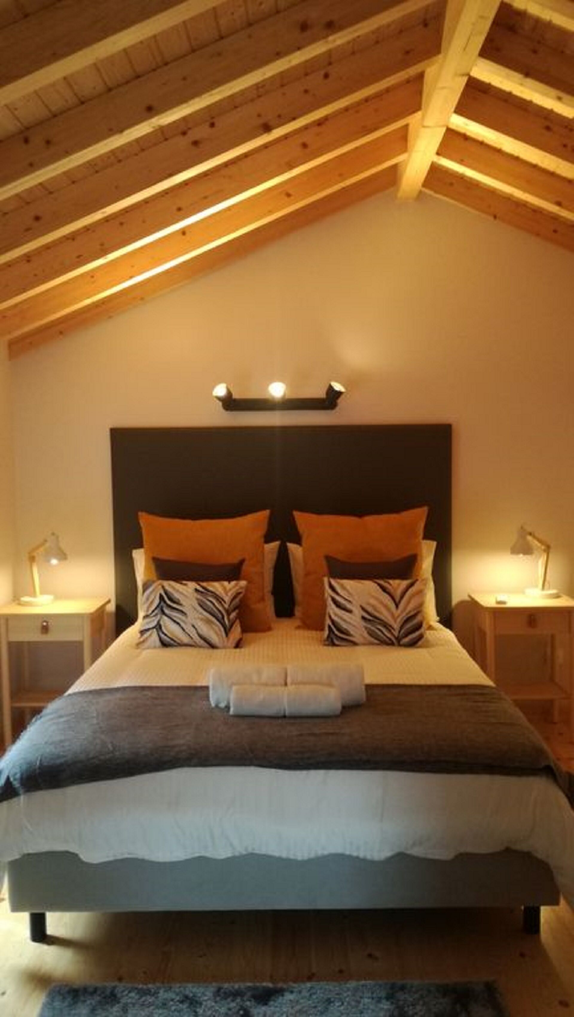 1 bedroom, iron/ironing board, travel crib, WiFi