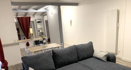 T2 apartment fully equipped and furnished
