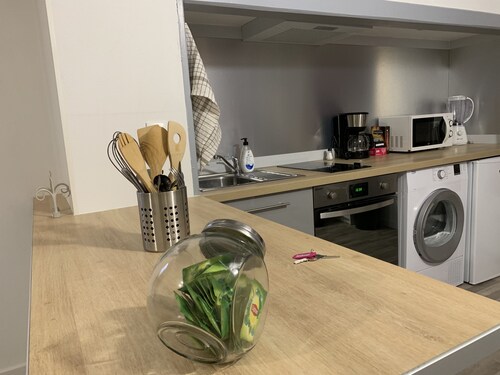 T2 apartment fully equipped and furnished