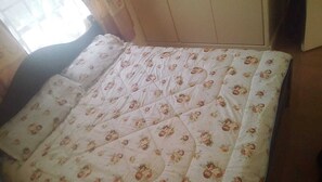 1 Schlafzimmer, Bügeleisen/Bügelbrett