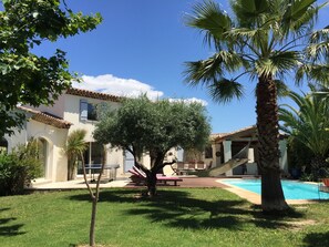 Piscine extérieure