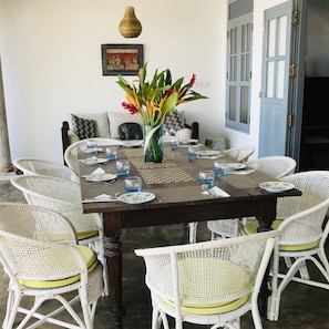 Dining - 2 King-bed Luxury Beach house (Talpe)