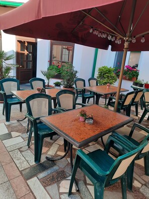 Terrace/patio - Hotel U Beránků (Libochovice)
