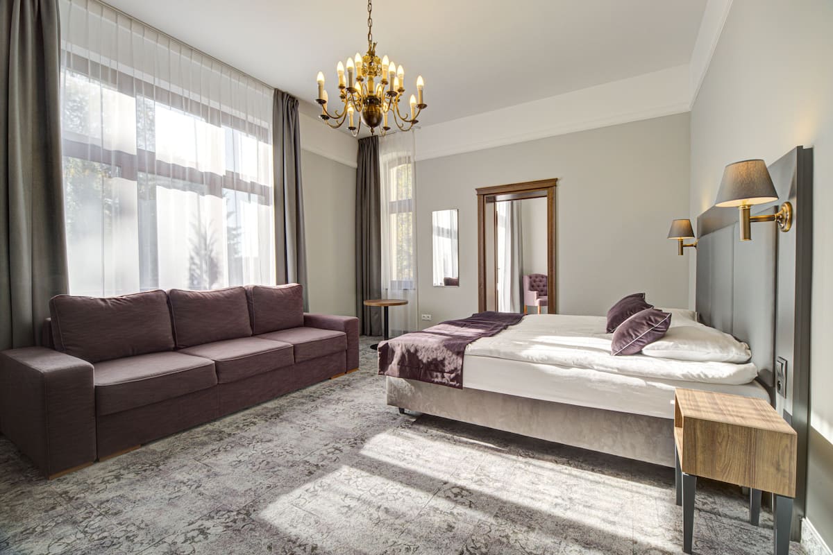 Superior Apartment | 1 bedroom, desk, free WiFi