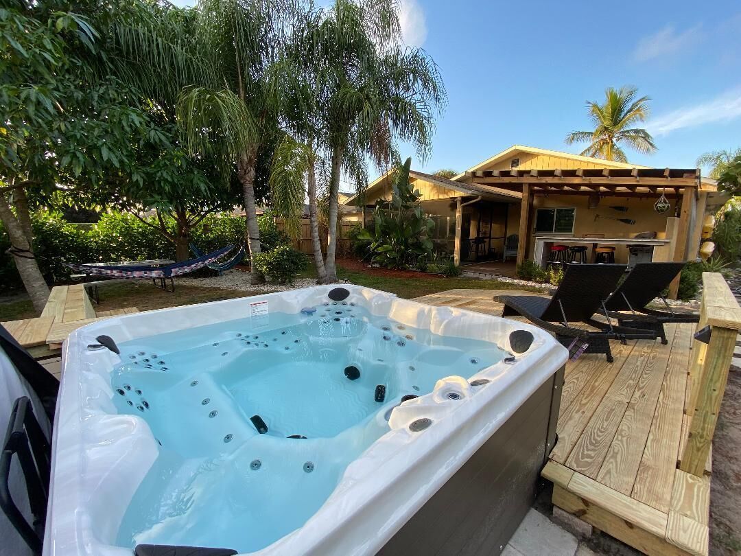 Bain à remous extérieur