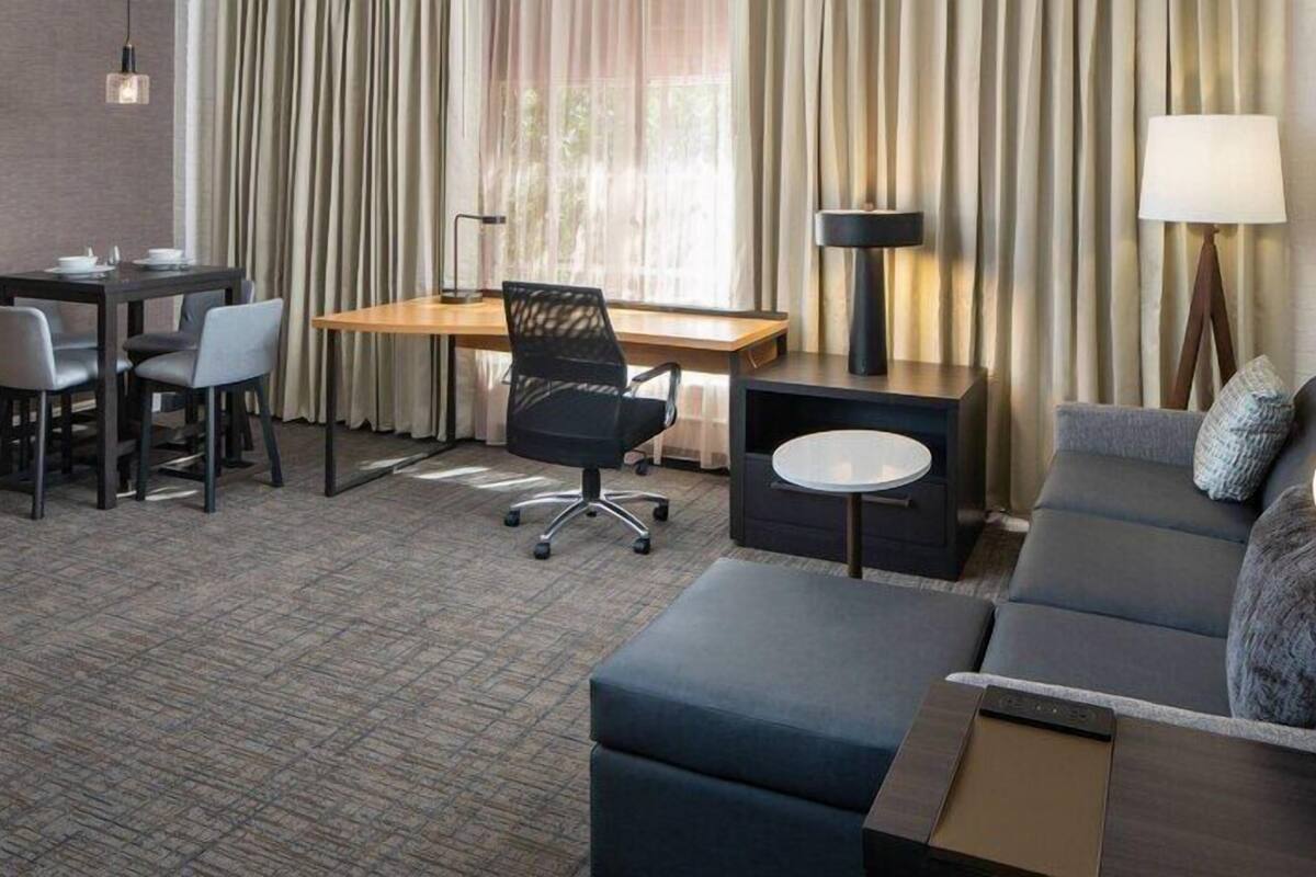 Premium Apartment | Living room