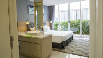 Room, 1 Bedroom (Oceanami Master) | 2 bilik tidur, cadar kapas Mesir, peralatan tempat tidur premium