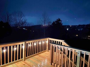 Property grounds - Modern Farmhouse With a Loft, Unbeatable Location (Branson)