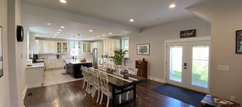 Downtown -  Spacious Open Floor plan & Huge Kitchen Perfect for Family & Friend 