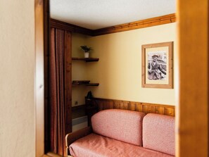TV - Cosy apartment for 6 guests with WIFI, TV and balcony (Val Thorens)